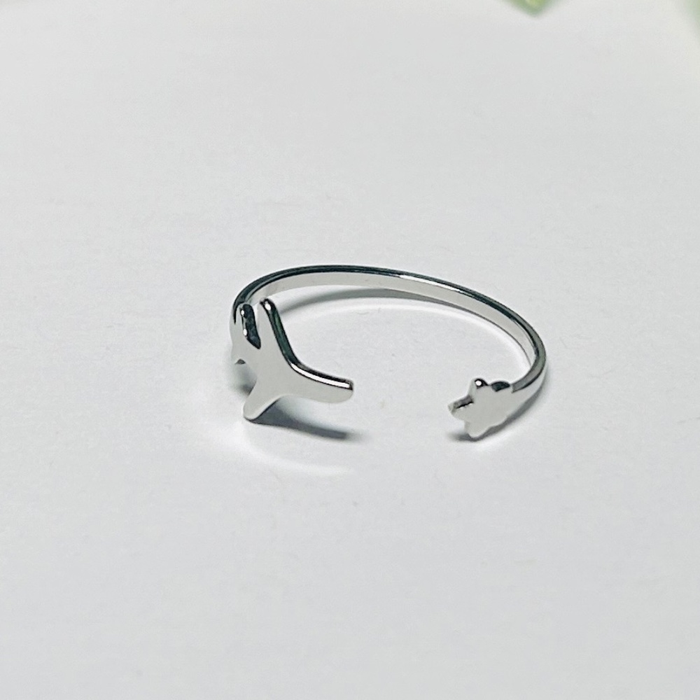 Dainty Airplane Ring, Stainless Steel.  Makes a great gift!   Adjustable